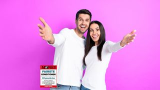 Komm doch Pärchen heißt mit offenen Armen willkommen