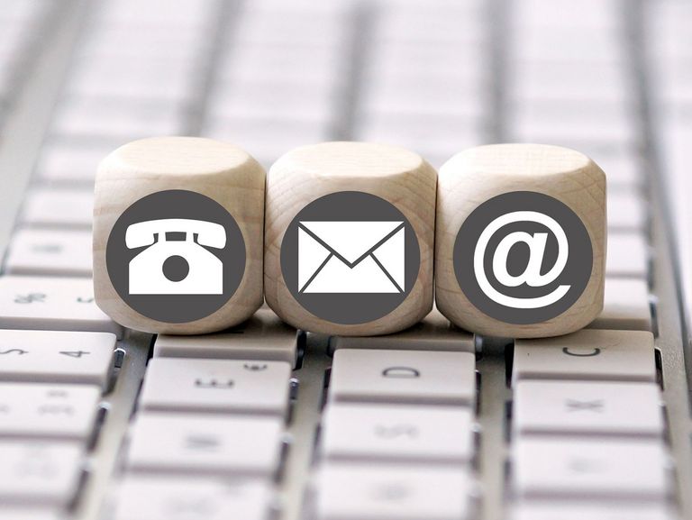 Telefonieren, Post lesen und eMails schreiben zeitgleich 